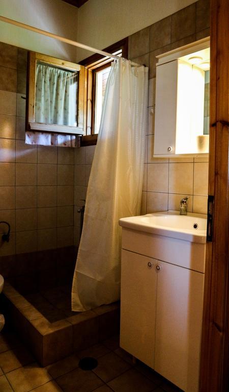 Hotel Elatofilito Athamanio Экстерьер фото
